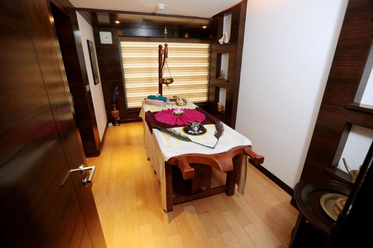 Hotel Madin Varanasi Dış mekan fotoğraf
